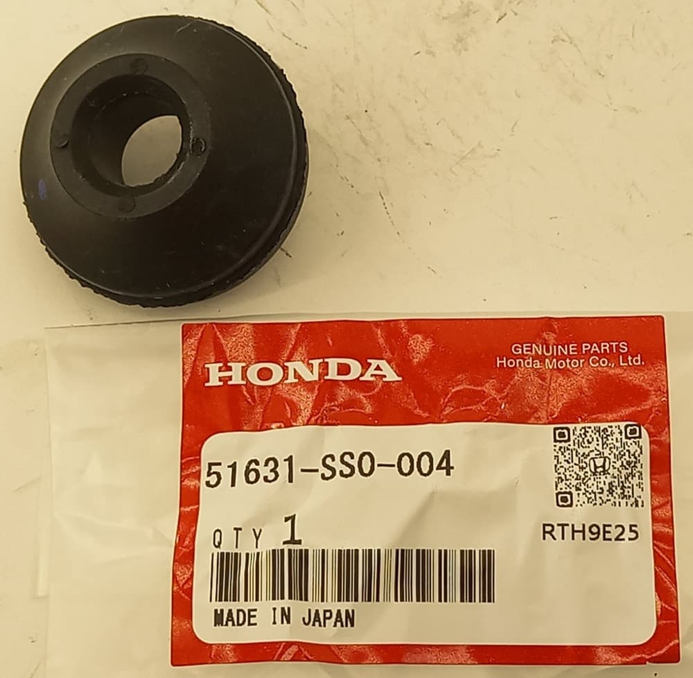 Втулка Хонда Аккорд в Ачинске 555531525