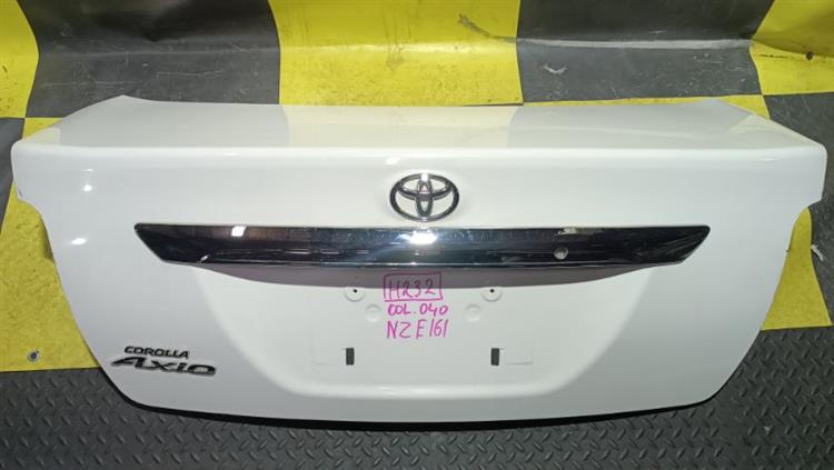 Крышка багажника Тойота Королла Аксио в Ачинске 103985
