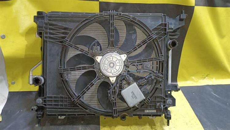 Радиатор основной Ниссан Нот в Ачинске 105188