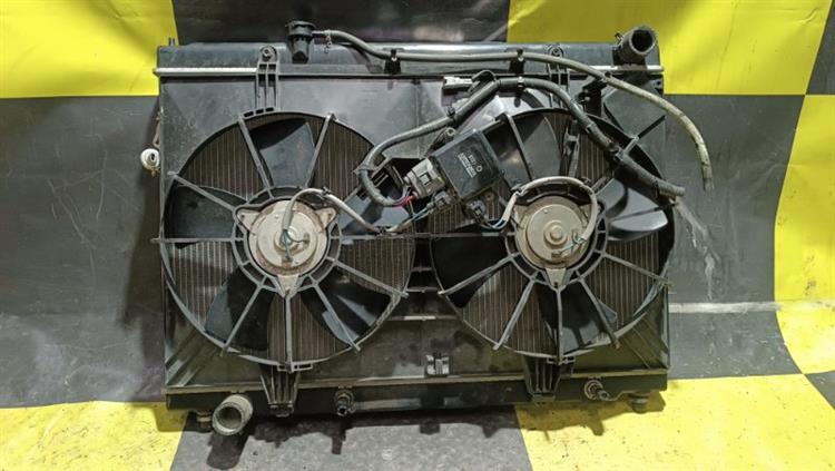 Радиатор основной Ниссан Фуга в Ачинске 105359
