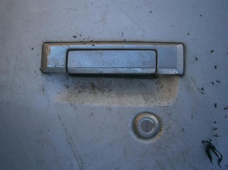 Дверь Тойота Таун Айс в Ачинске 15430