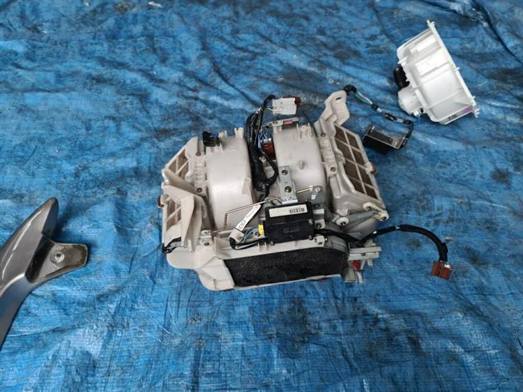 Мотор печки Хонда Легенд в Ачинске 206136