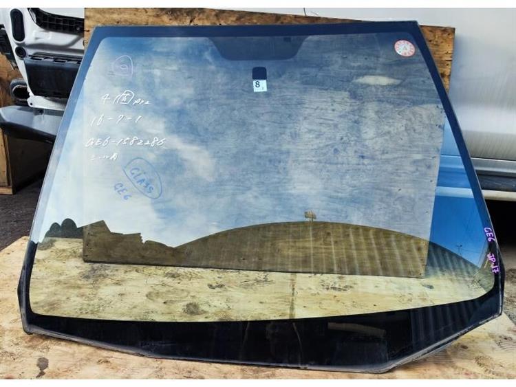 Лобовое стекло Хонда Фит в Ачинске 255791