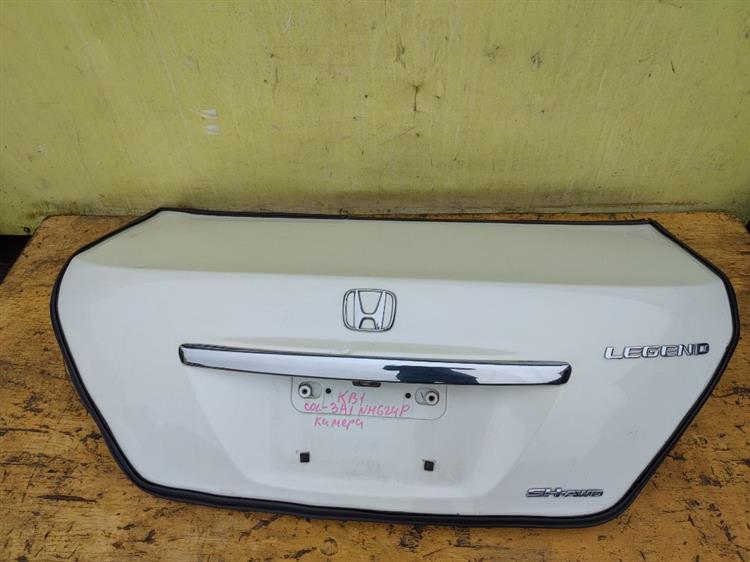 Крышка багажника Хонда Легенд в Ачинске 44600