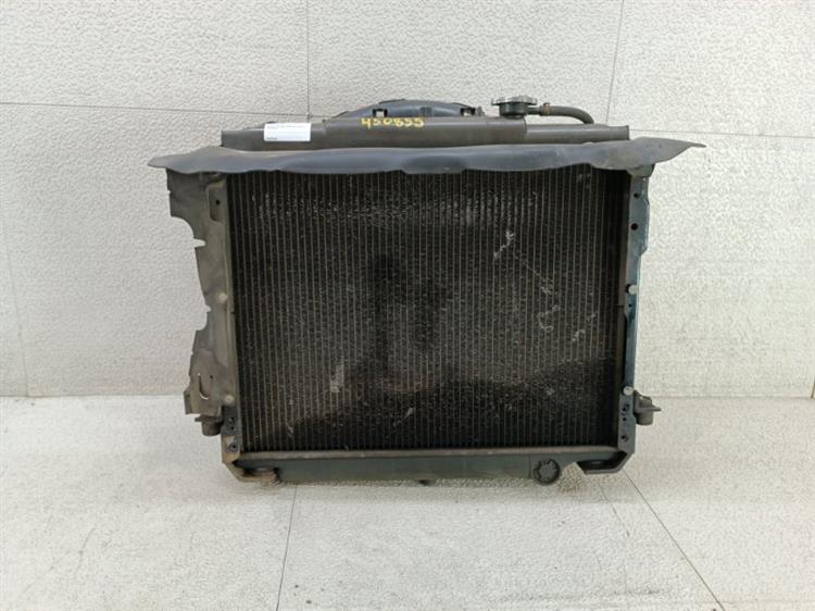 Радиатор основной Ниссан Атлас в Ачинске 450855