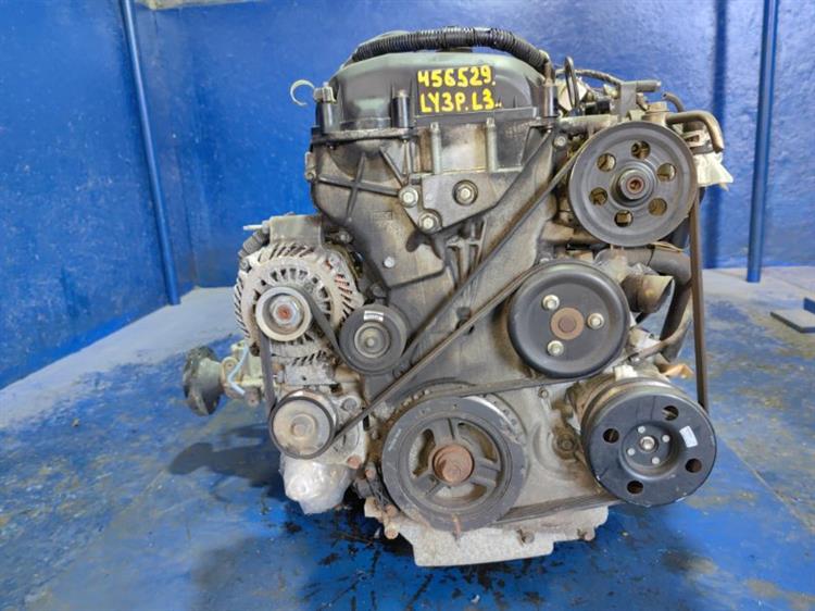 Двигатель Мазда МПВ в Ачинске 456529