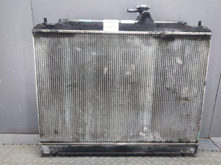 Радиатор основной Ниссан Серена в Ачинске 476288