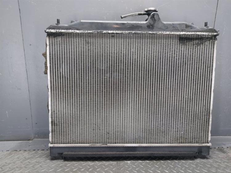 Радиатор основной Ниссан Серена в Ачинске 476433