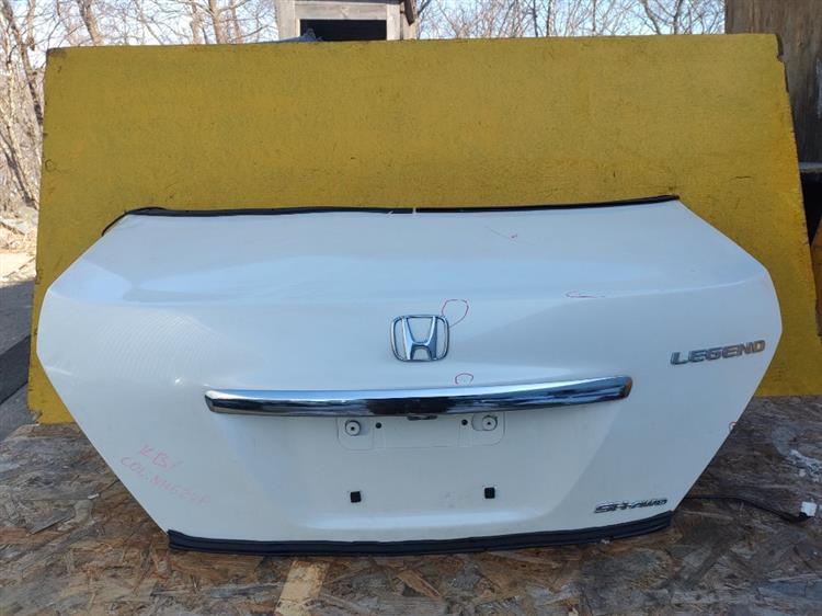 Крышка багажника Хонда Легенд в Ачинске 50805