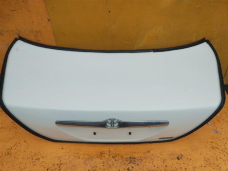 Крышка багажника Тойота Марк 2 в Ачинске 555391