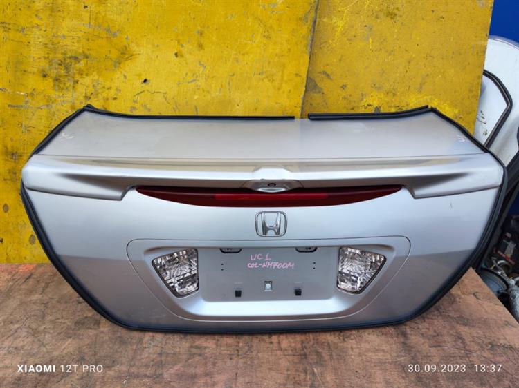 Крышка багажника Хонда Инспаер в Ачинске 652201