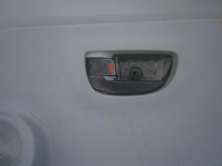 Дверь Тойота Аква в Ачинске 66088