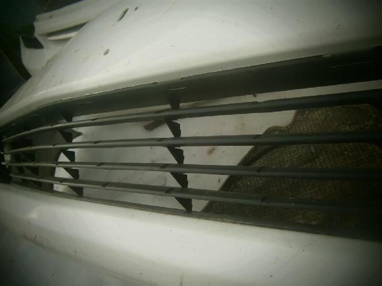 Решетка радиатора Тойота Приус в Ачинске 72763