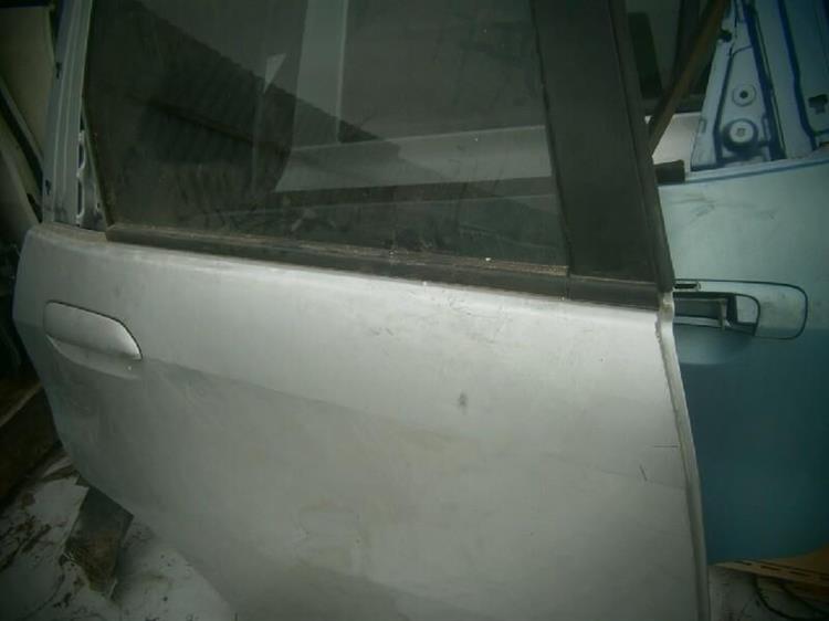 Дверь Хонда Фит в Ачинске 76335
